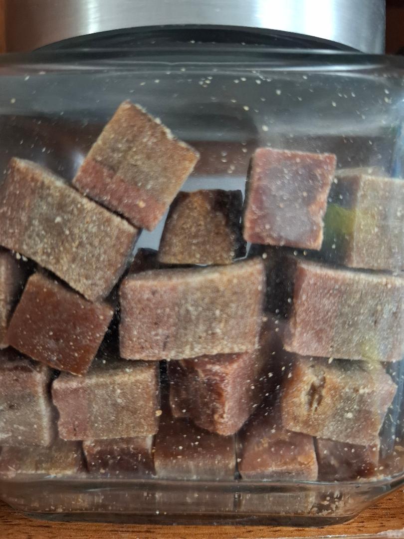 Chicken and beef fish cube